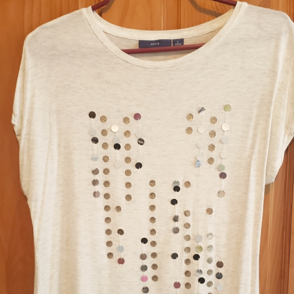 Ladies top, Apt. 9, Small
